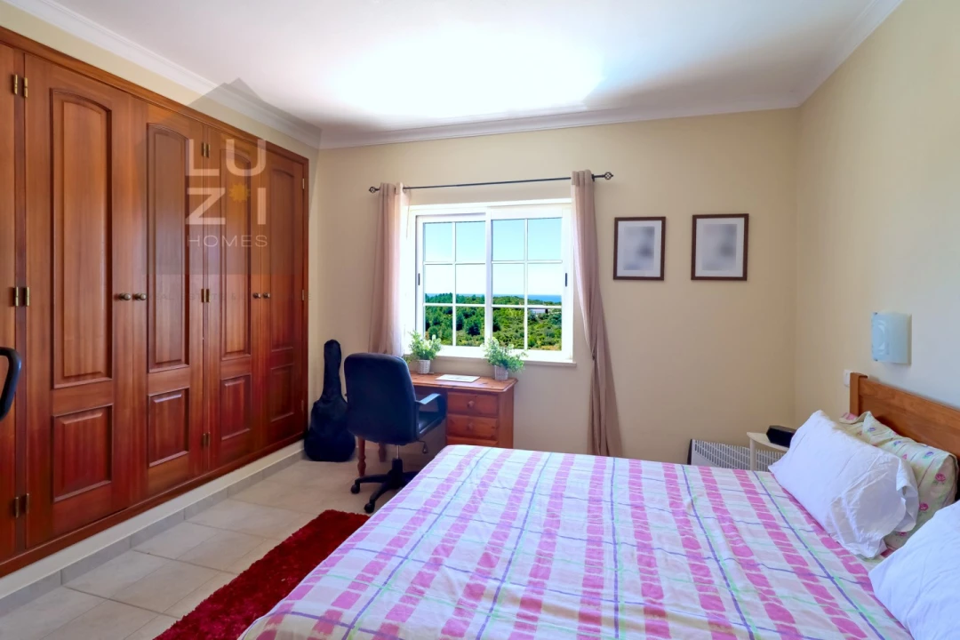 Moradia T6 para Venda em Luz Foto 63