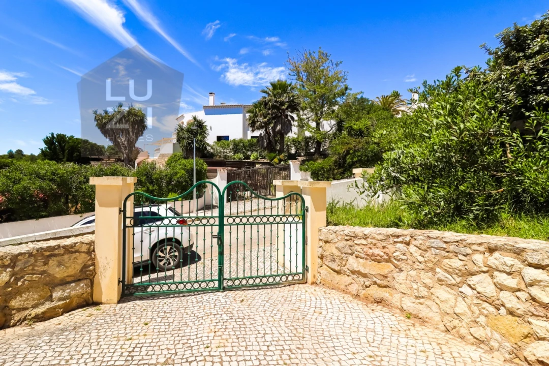 Moradia T6 para Venda em Luz Foto 79