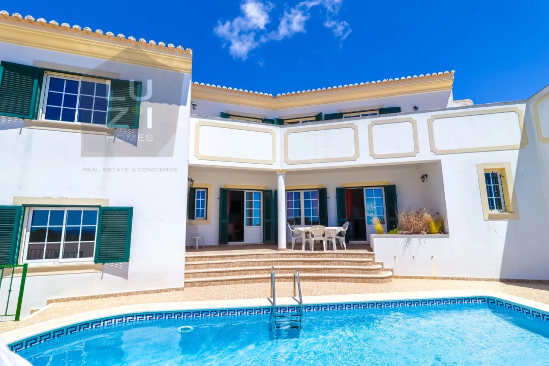 Moradia T6 para Venda em Luz Foto 13