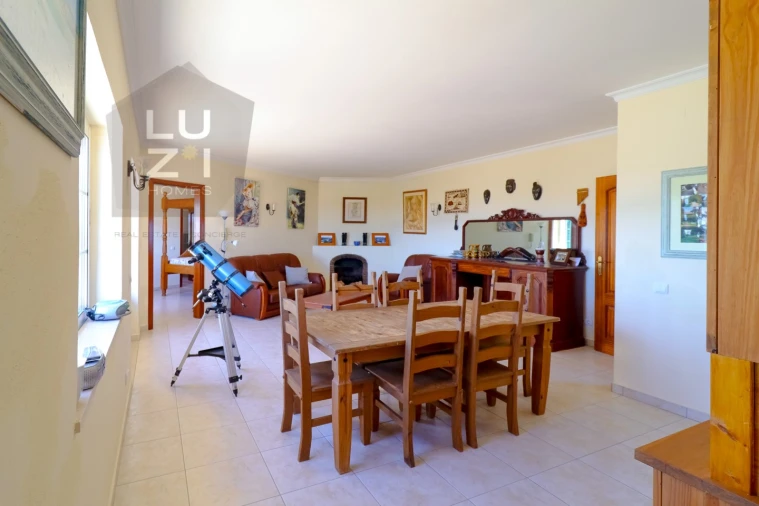 Moradia T6 para Venda em Luz Foto 39