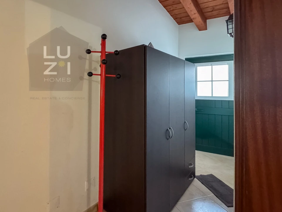 Negócio para Venda em Lagos (São Sebastião e Santa Maria) Foto 19