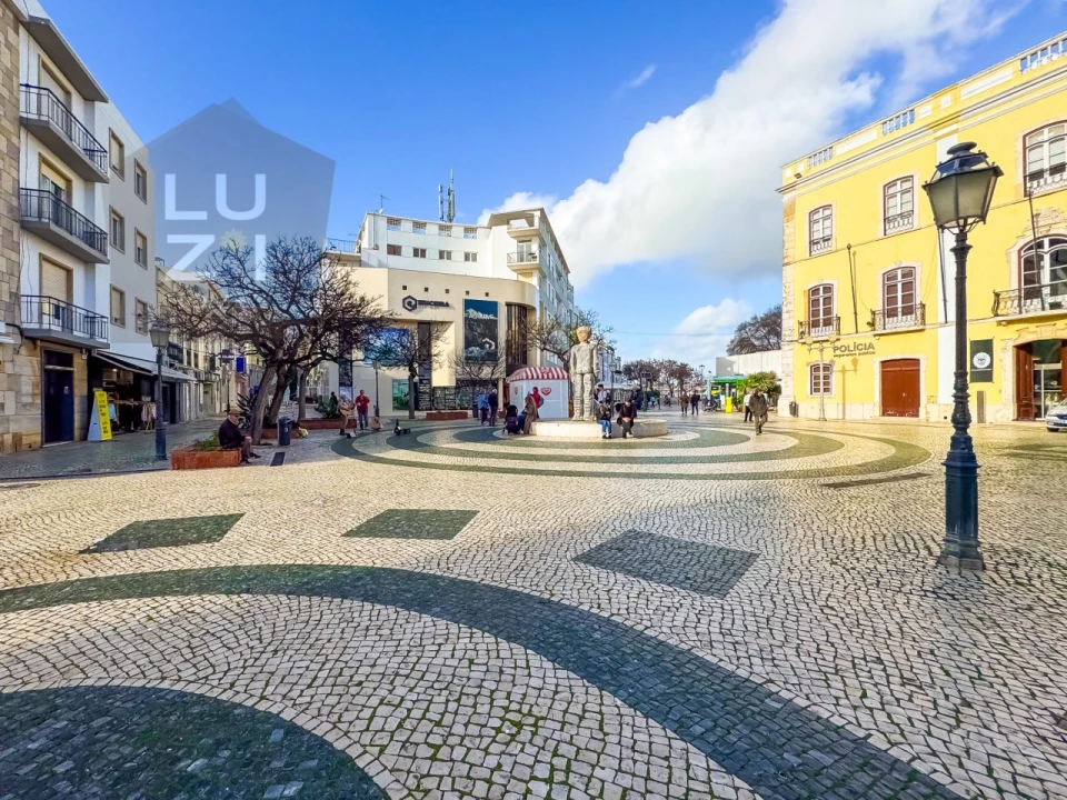 Negócio para Venda em Lagos (São Sebastião e Santa Maria) Foto 31