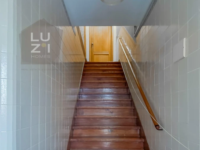 Negócio para Venda em Lagos (São Sebastião e Santa Maria) Foto 33