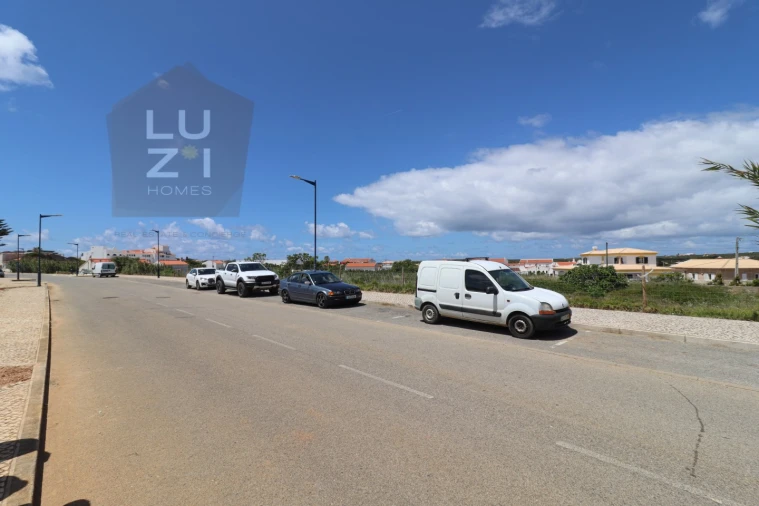 Terreno para Venda em Vila de Sagres Foto 9