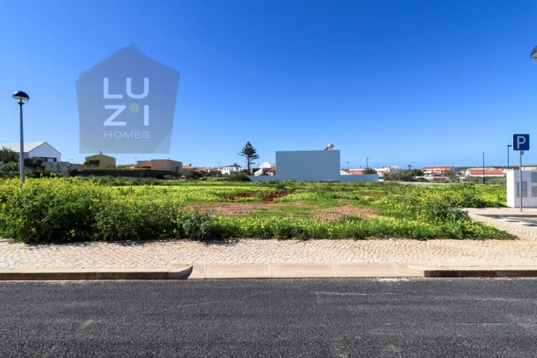 Terreno para Venda em Vila de Sagres Foto 3