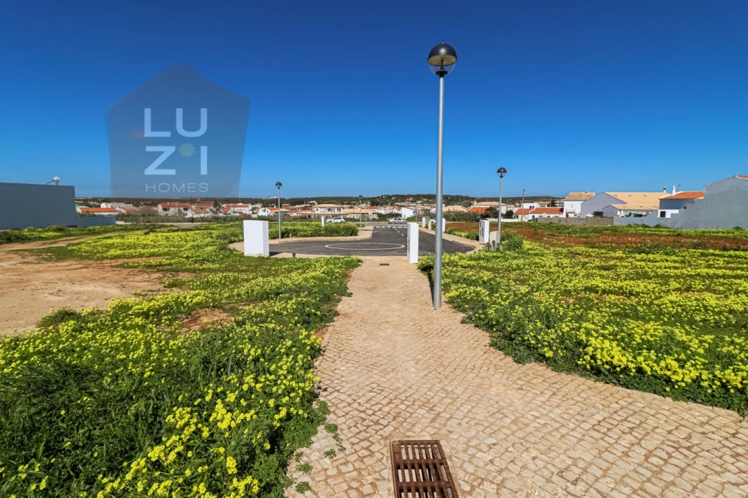 Terreno para Venda em Vila de Sagres Foto 9
