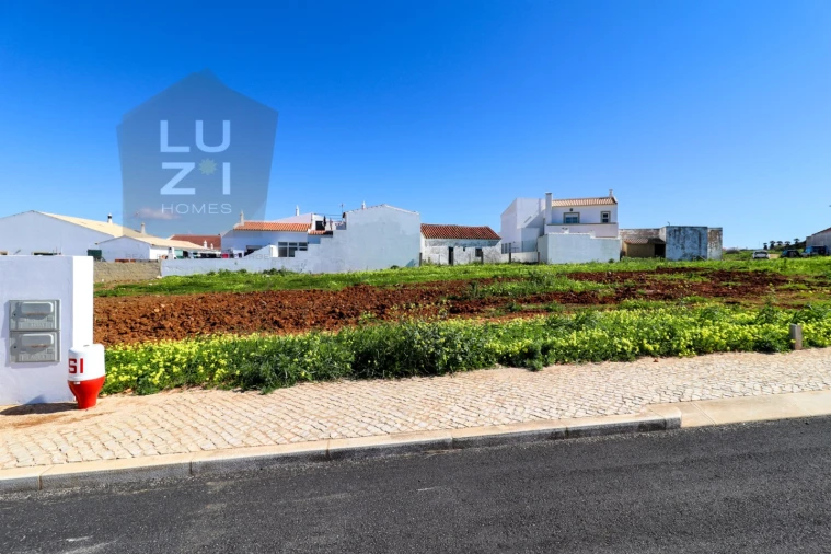 Terreno para Venda em Vila de Sagres Foto 6