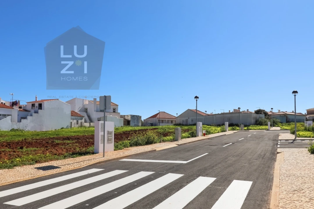 Terreno para Venda em Vila de Sagres Foto 5