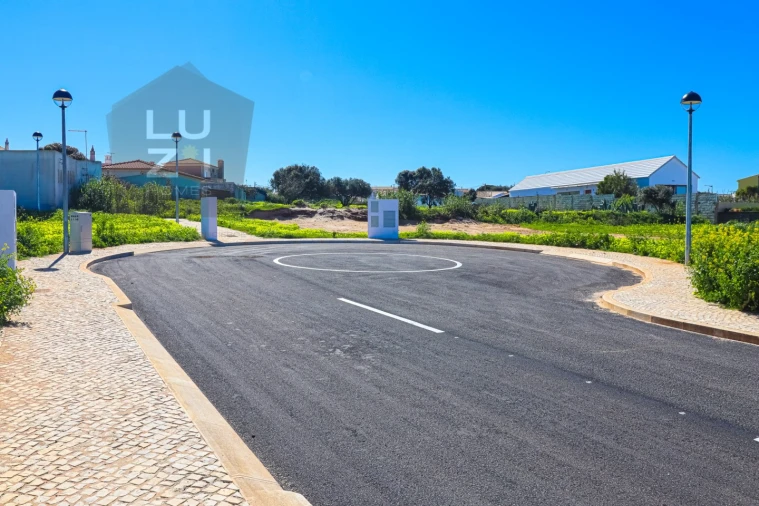 Terreno para Venda em Vila de Sagres Foto 7