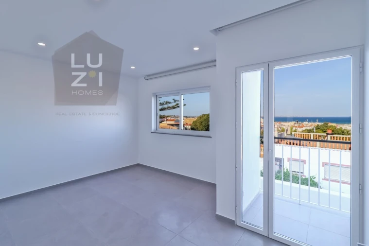 Moradia T6 para Venda em Lagos (São Sebastião e Santa Maria) Foto 26