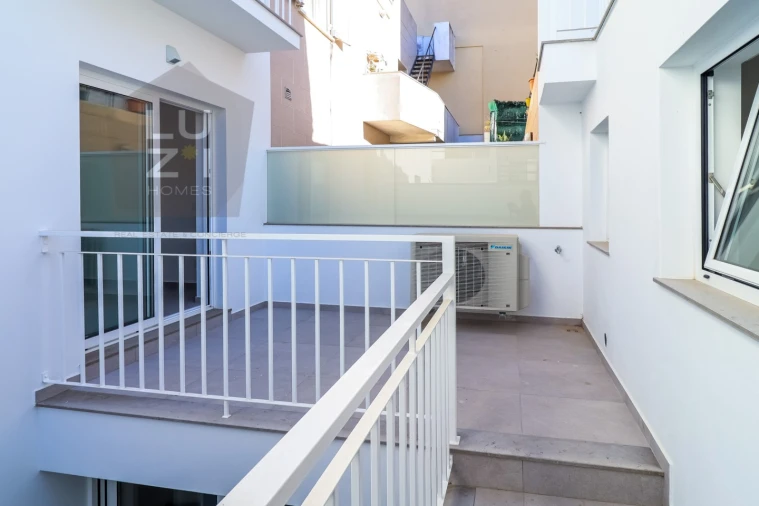 Moradia T6 para Venda em Lagos (São Sebastião e Santa Maria) Foto 33