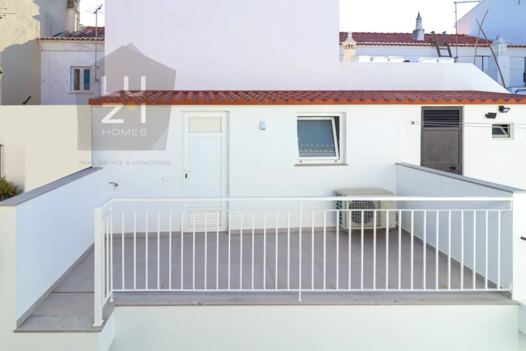 Moradia T6 para Venda em Lagos (São Sebastião e Santa Maria) Foto 51