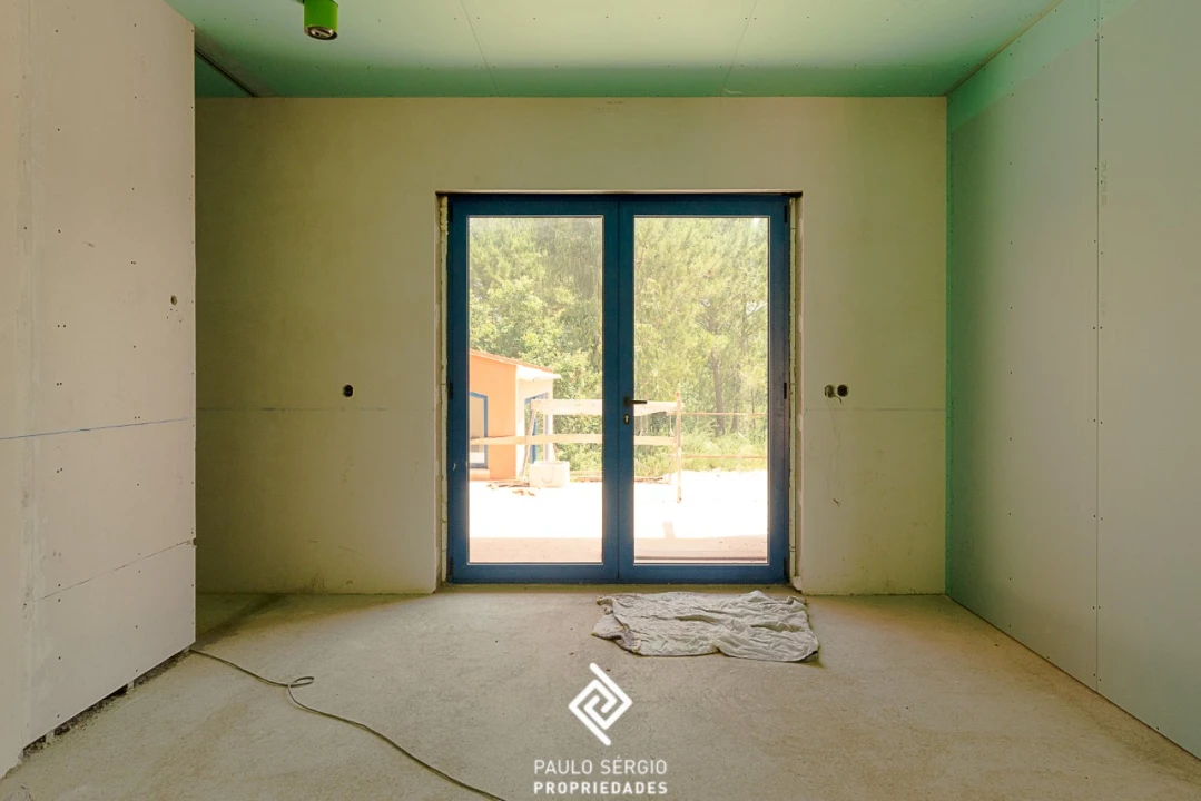 Moradia T4 para Venda em Riba de Ancora Foto 61