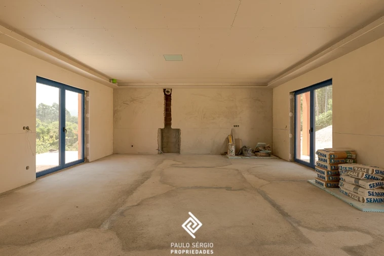 Moradia T4 para Venda em Riba de Ancora Foto 52