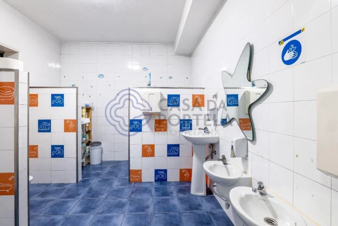 Negócio para Venda em Foz do Sousa e Covelo Foto 52