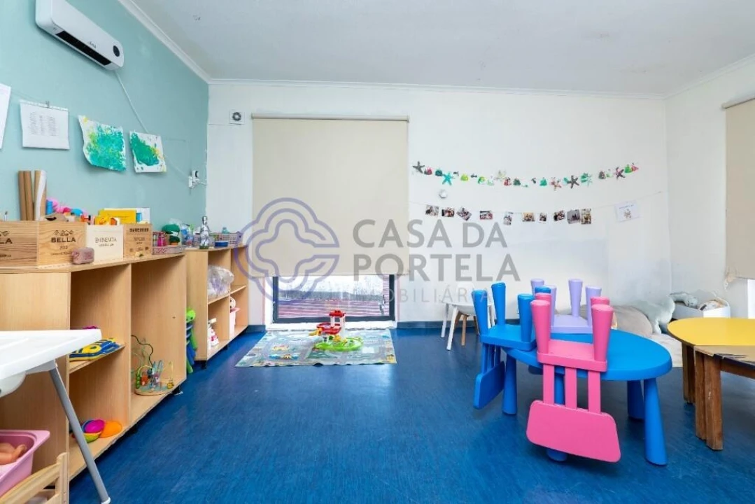 Negócio para Venda em Foz do Sousa e Covelo Foto 63