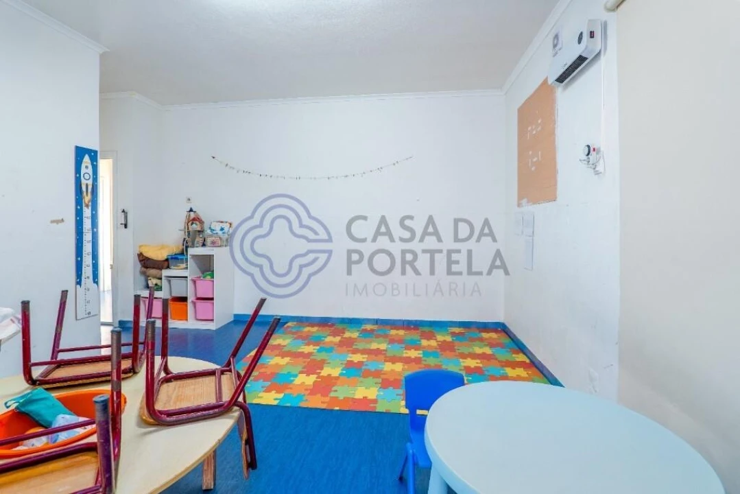 Negócio para Venda em Foz do Sousa e Covelo Foto 67