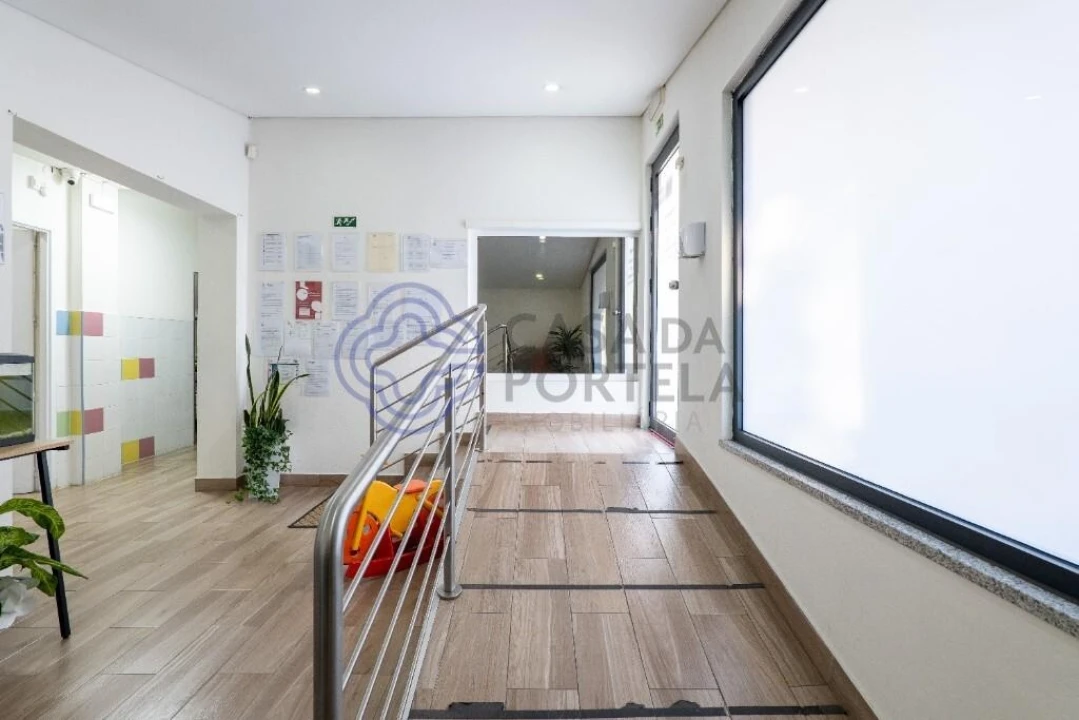 Negócio para Venda em Foz do Sousa e Covelo Foto 34