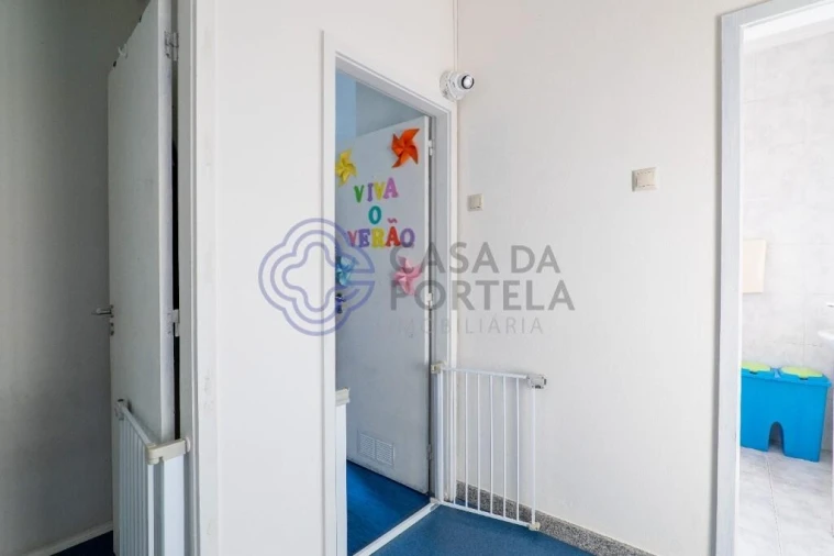 Negócio para Venda em Foz do Sousa e Covelo Foto 70