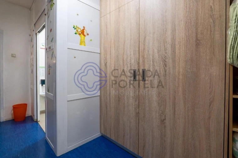 Negócio para Venda em Foz do Sousa e Covelo Foto 82