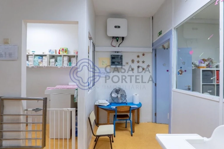 Negócio para Venda em Foz do Sousa e Covelo Foto 90