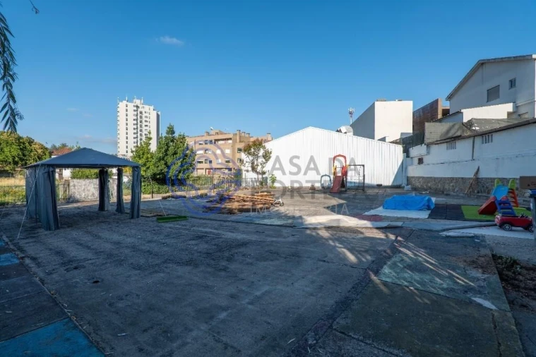 Negócio para Venda em Foz do Sousa e Covelo Foto 6