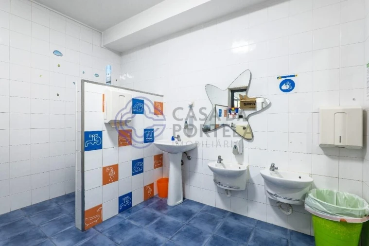 Negócio para Venda em Foz do Sousa e Covelo Foto 54