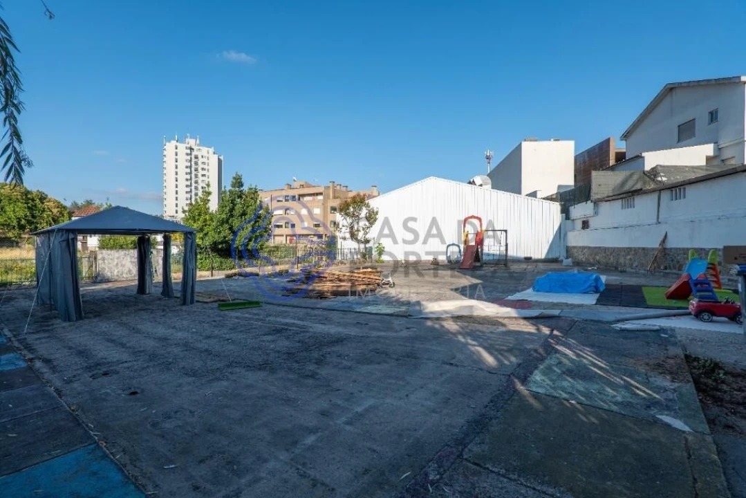 Negócio para Venda em Foz do Sousa e Covelo Foto 6