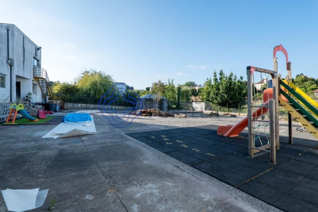 Negócio para Venda em Foz do Sousa e Covelo Foto 13