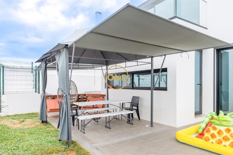 Moradia T3 para Venda em Fajã de Cima Foto 10