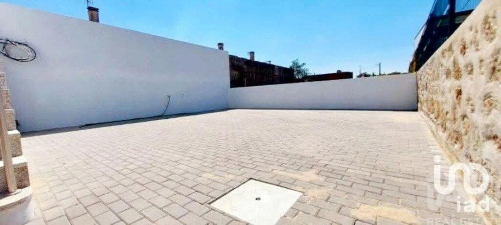 Moradia T2 para Venda em Arcozelo Foto 26