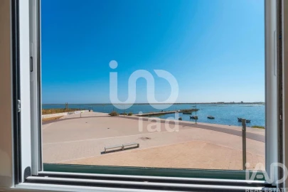 Moradia T2 para Venda em Faro (Sé e São Pedro)