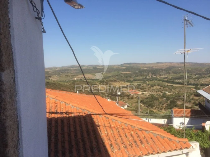 Moradia T4 para Venda em Cedovim Foto 6