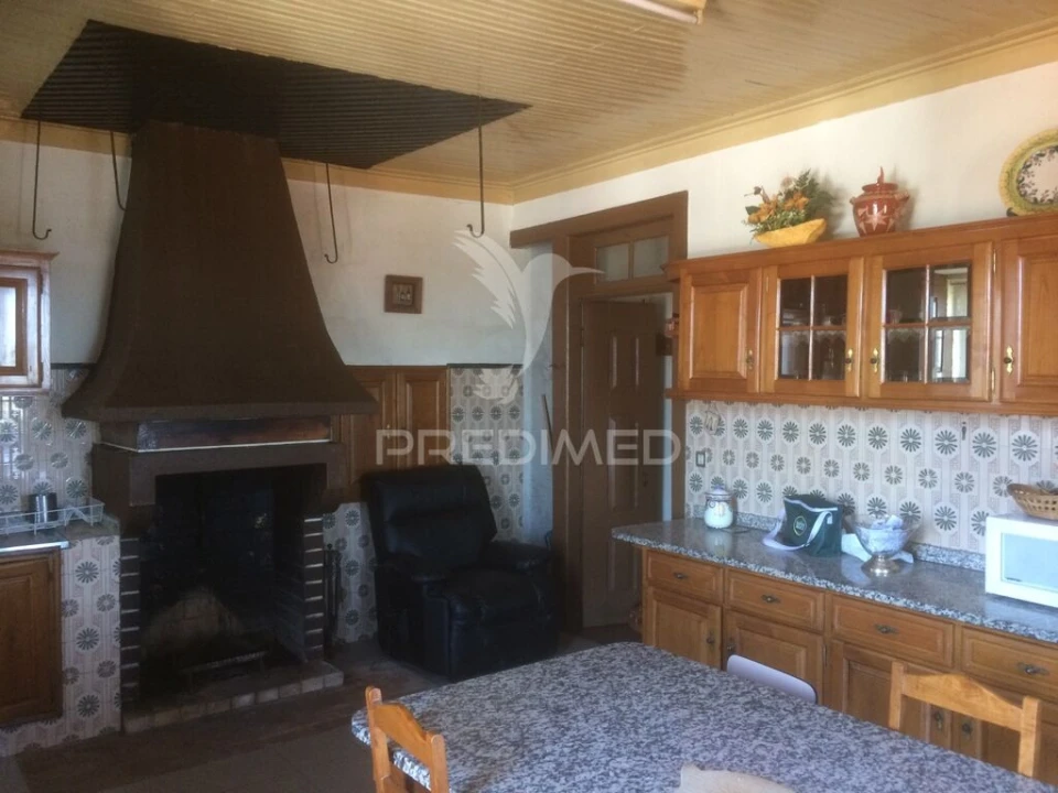 Moradia T4 para Venda em Cedovim Foto 9