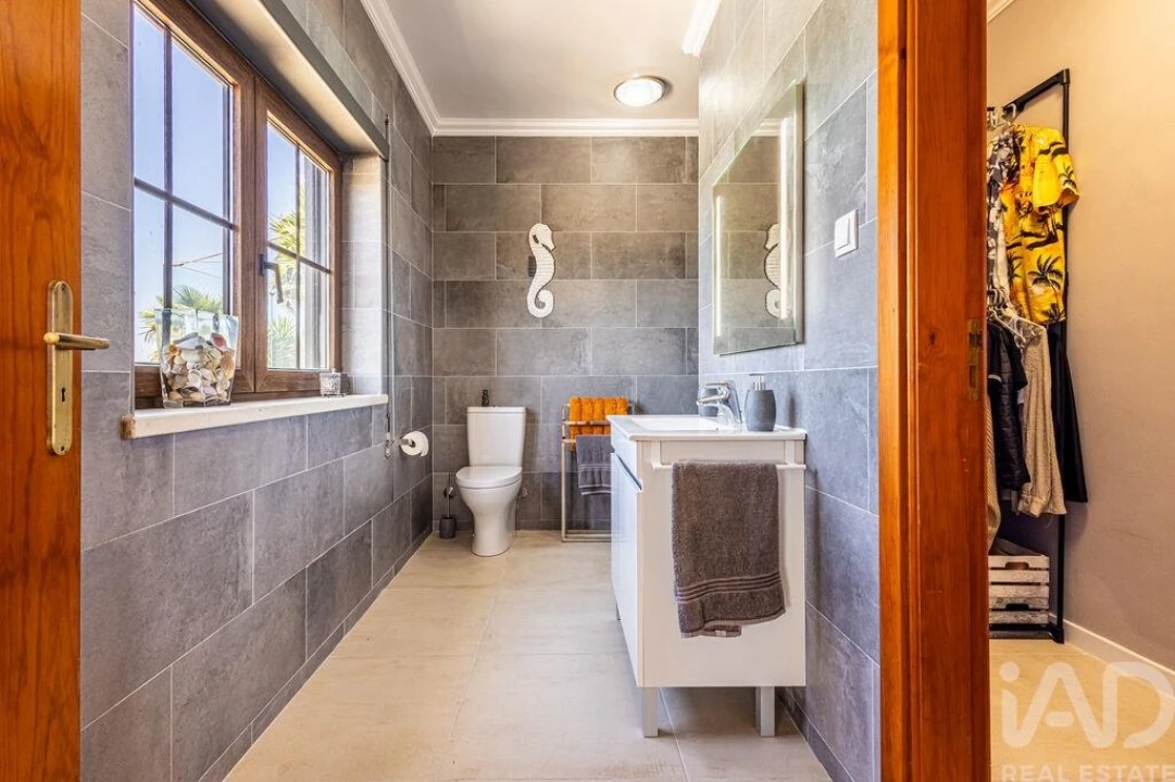 Moradia T5 para Venda em Barrio Foto 27