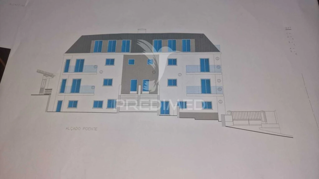 Prédio para Venda em São Martinho do Porto Foto 9