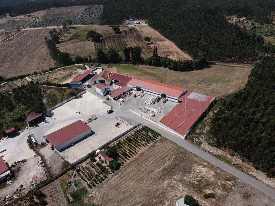 Armazém para Venda em Campelos e Outeiro da Cabeça Foto 8