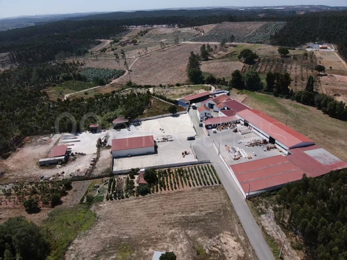Armazém para Venda em Campelos e Outeiro da Cabeça Foto 10