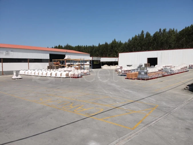 Armazém para Venda em Campelos e Outeiro da Cabeça Foto 15