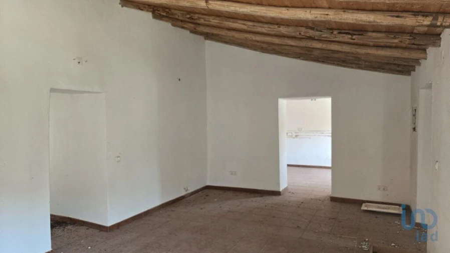 Moradia T2 para Venda em Ameixial Foto 10