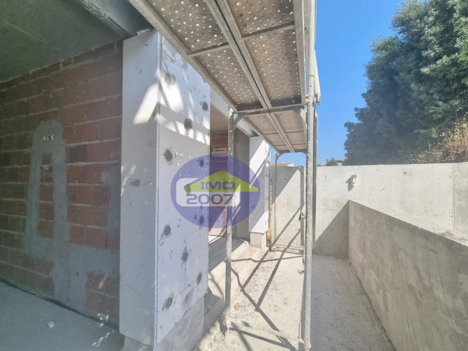 Apartamento T2 para Venda em São João da Madeira Foto 23