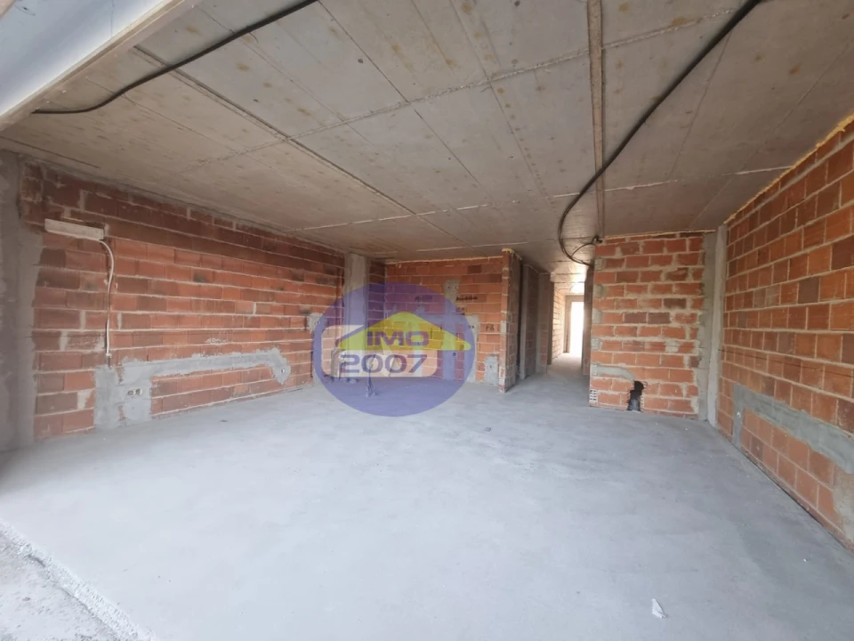 Apartamento T2 para Venda em São João da Madeira Foto 34