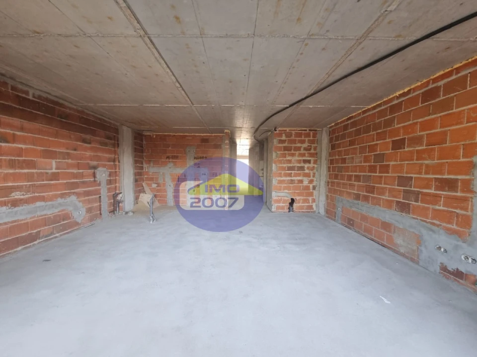 Apartamento T2 para Venda em São João da Madeira Foto 36