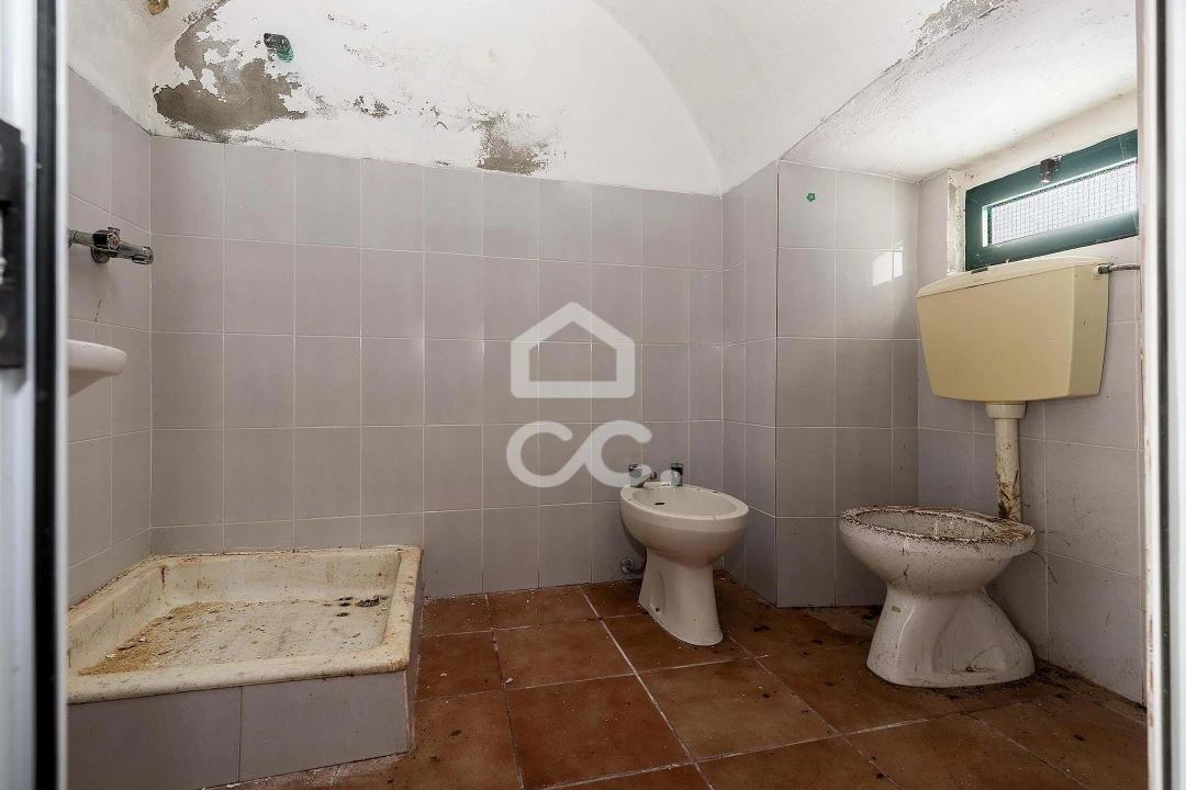 Moradia T1 para Venda em Borba (São Bartolomeu) Foto 10