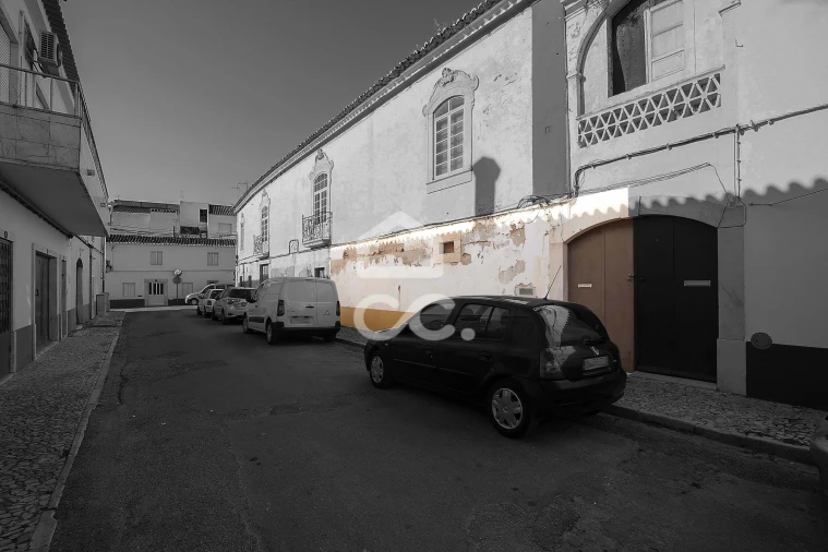 Moradia T1 para Venda em Borba (São Bartolomeu) Foto 2