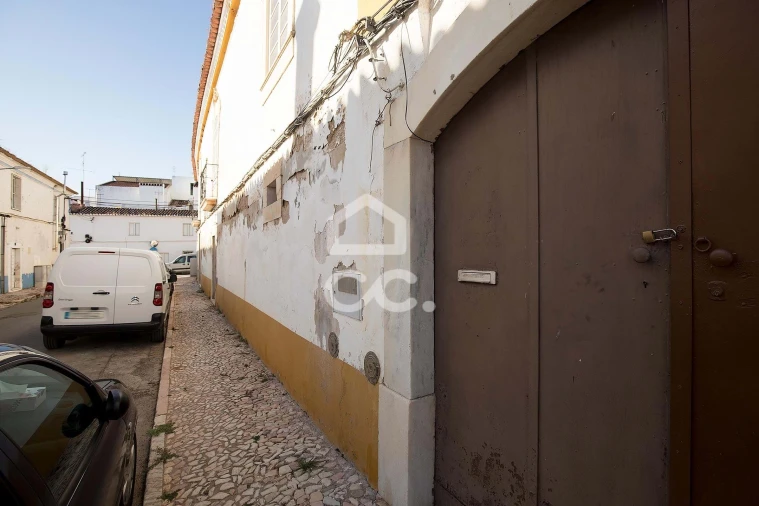 Moradia T1 para Venda em Borba (São Bartolomeu)