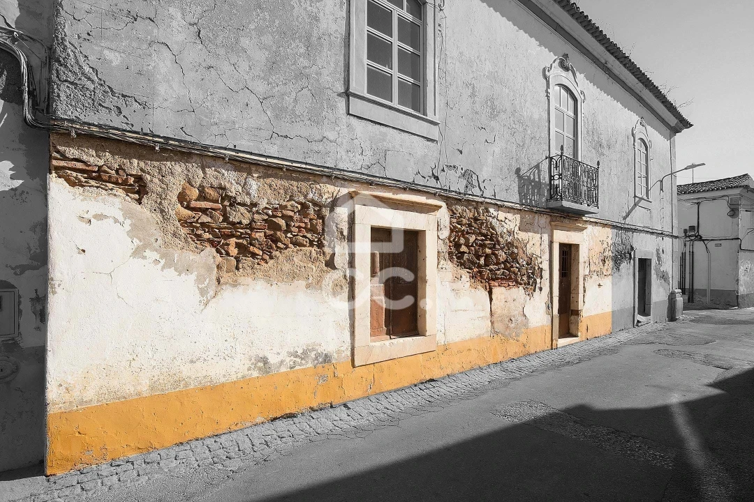 Moradia T1 para Venda em Borba (São Bartolomeu) Foto 2