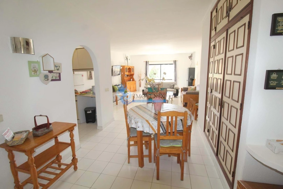Apartamento T1 para Venda em Albufeira e Olhos de Água Foto 7