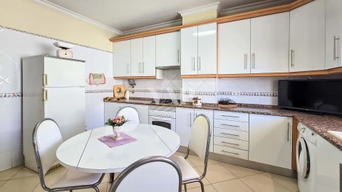 Apartamento T2 para Venda em Quarteira
