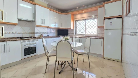 Apartamento T2 para Venda em Quarteira